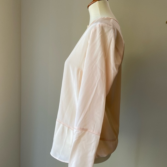 NWT J Crew button down blouse with pretty crochet detailing down front/seams. - Picture 3 of 7